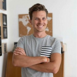 FIER COMME UN PAON ATELIER TEE-SHIRT